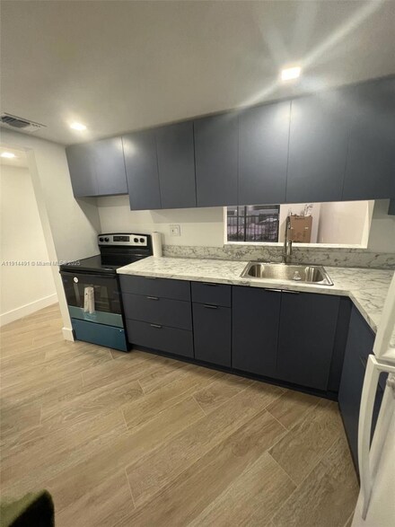 8015 SW 107th Ave Unit 213, Miami, FL 33173