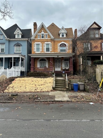 6840 Mcpherson Blvd, Pittsburgh, PA 15208