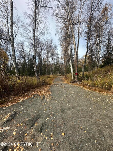 39545 Eldon Cir, Sterling, AK 99672