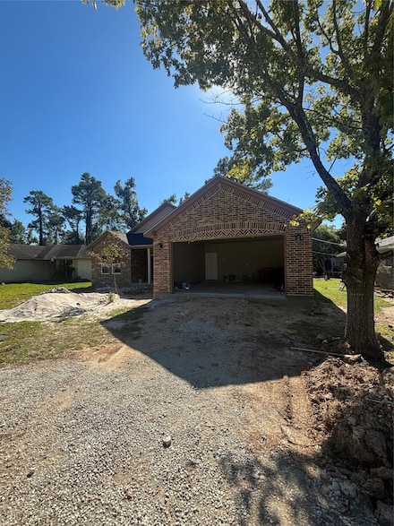 815 Magnolia Ave, Crosby, TX 77532