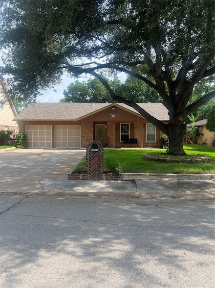 11226 Langdon Ln, Houston, TX 77072