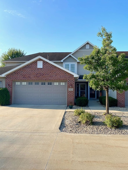 5830 Holscher Rd, Mc Farland, WI 53558