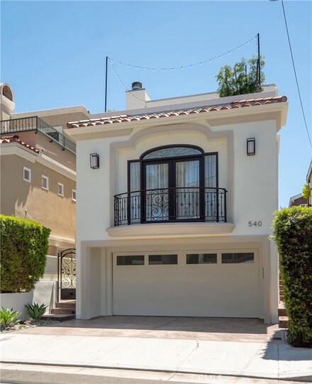 540 3rd St, Hermosa Beach, CA 90254