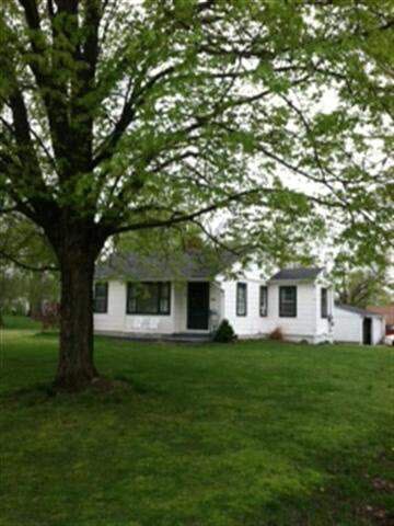 209 Mcdowell St, Freelandville, IN 47535