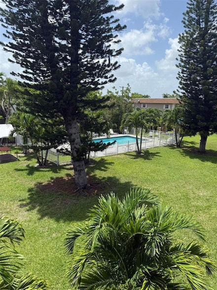 2839 Taylor St Unit 10, Hollywood, FL 33020
