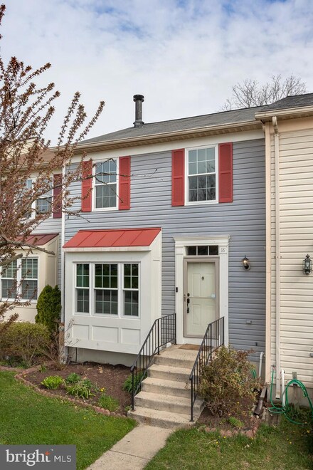 18 Gilland Ct, Nottingham, MD 21236