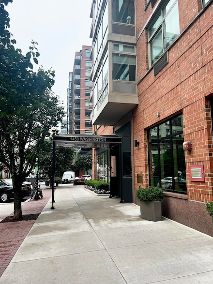 1450 Washington St Unit 301, Hoboken, NJ 07030