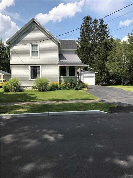 122 Pexton St, Sherrill, NY 13461