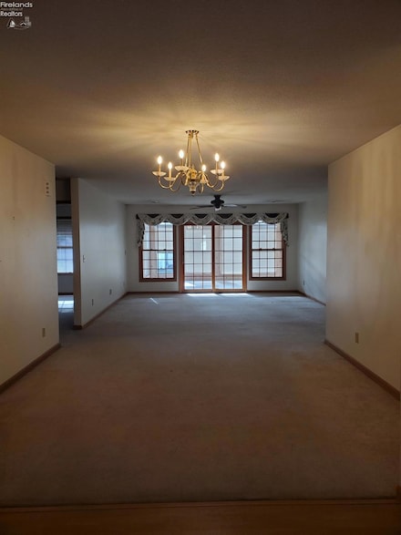 16 Saint Francis Ave, Tiffin, OH 44883