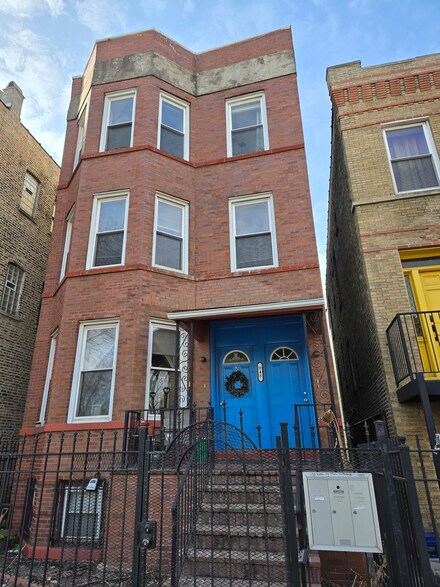 948 N California Ave, Chicago, IL 60622