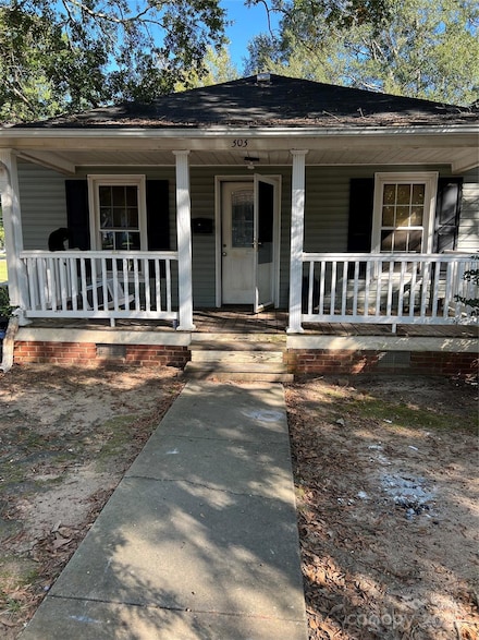 303 E 10th St, Kannapolis, NC 28083