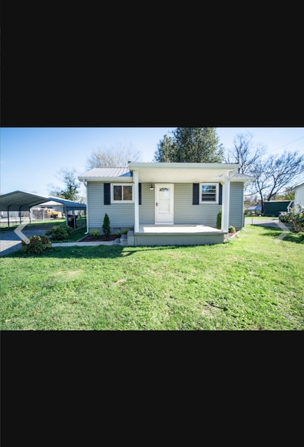 716 Fisher Ave, Smithville, TN 37166