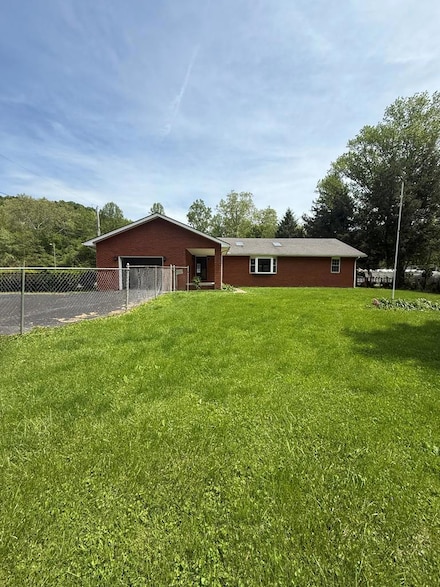 1526 Careys Run-Pond Creek Rd, West Portsmouth, OH 45663