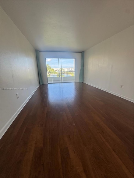 8400 Sunrise Lakes Blvd Unit 308, Sunrise, FL 33322