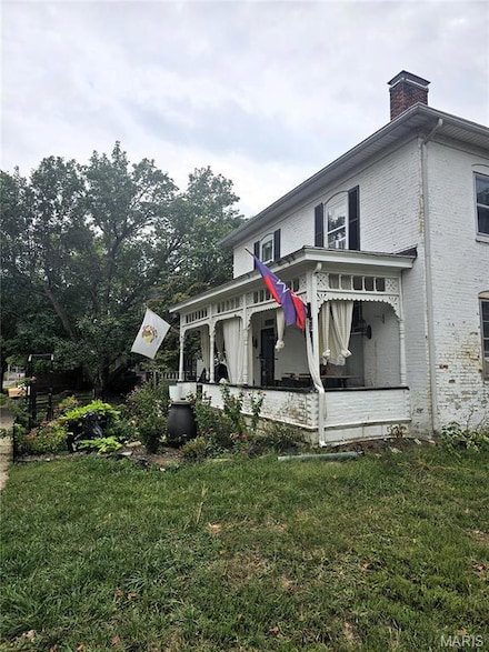 632 Jefferson St, Hillsboro, IL 62049