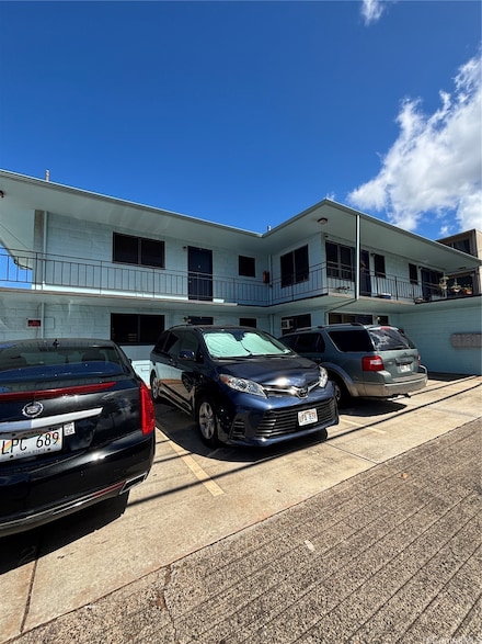 1008 Isenberg St Unit D, Honolulu, HI 96826