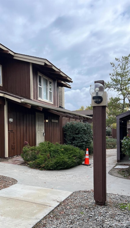 36 Meadow Lakes Dr, Tehachapi, CA 93561