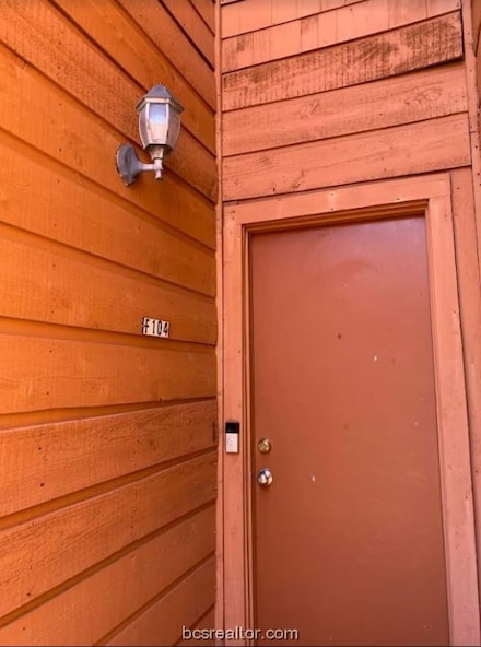 1305 W Villa Maria Rd Unit F104, Bryan, TX 77801