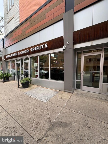 728 South St Unit A, Philadelphia, PA 19147