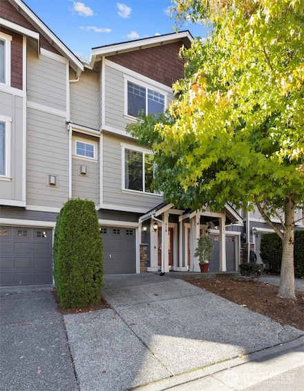 510 Pilchuck Path Unit W2, Everett, WA 98201