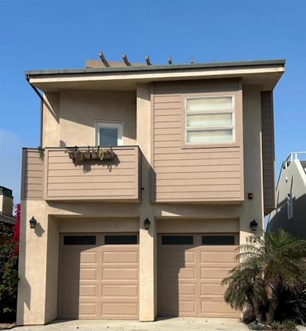 1721 S Pacific St, Oceanside, CA 92054