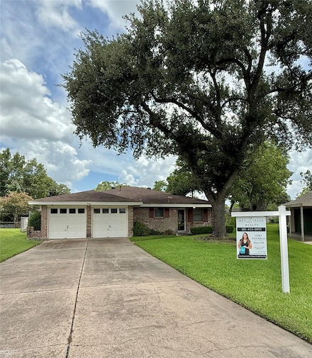 8514 Lorna St, Houston, TX 77037