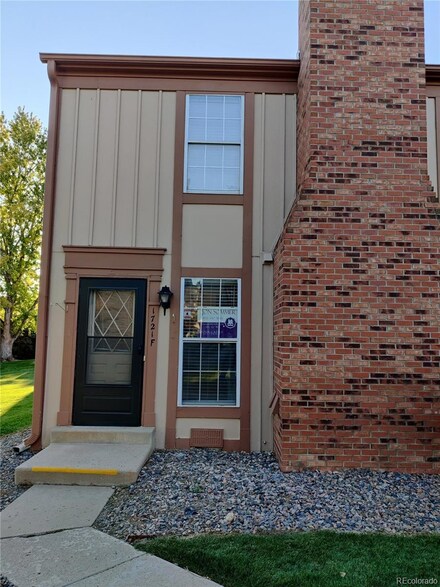 1721 S Blackhawk Way Unit F, Aurora, CO 80012