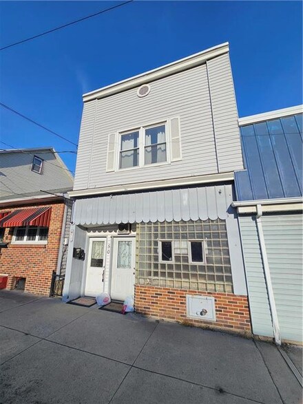 50 W Catawissa St, Nesquehoning, PA 18240