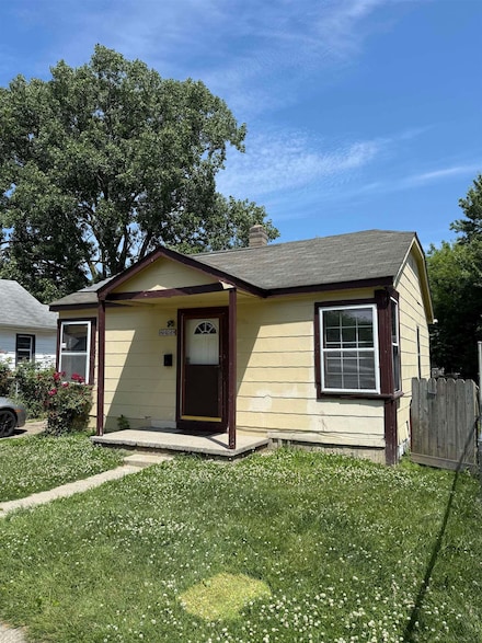 8459 Republic Ave, Warren, MI 48089