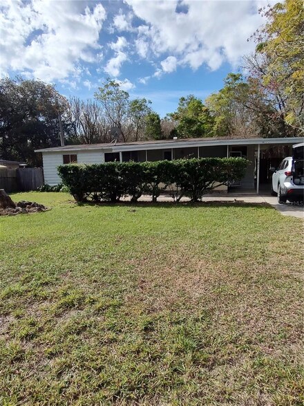 36611 Skycrest Blvd, Fruitland Park, FL 34731