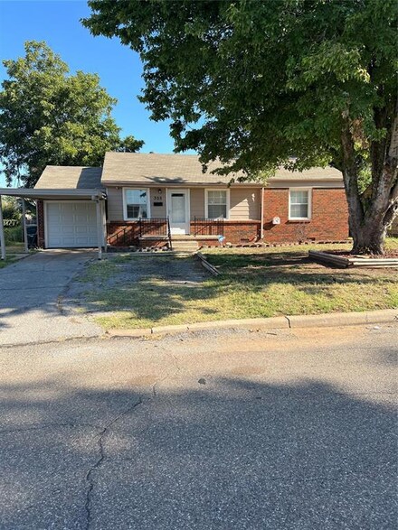 305 E Marshall Dr, Oklahoma City, OK 73110
