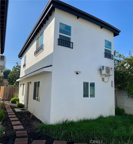 18654 Runnymede St, Los Angeles, CA 91335