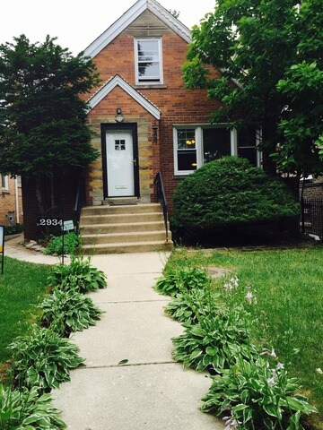 2934 N Kolmar Ave, Chicago, IL 60641