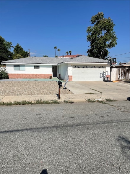625 S Estudillo Ave, San Jacinto, CA 92583