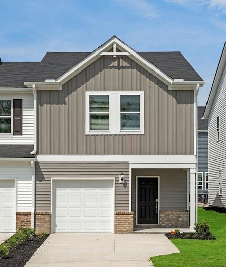 120 Arrow Ct, Greer, SC 29651