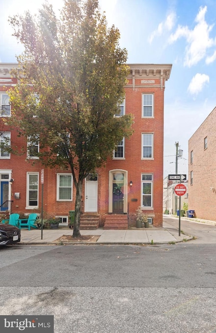2121 E Fairmount Ave, Baltimore, MD 21231