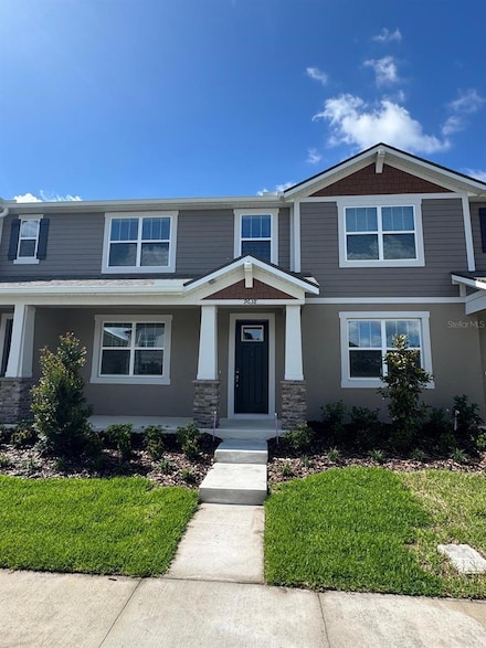 9638 Peace Dr, Orlando, FL 32832