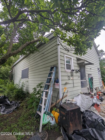2402 Avenue A Extension, Schenectady, NY 12308