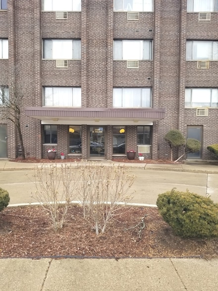 8444 W Wilson Ave Unit 311S, Chicago, IL 60656