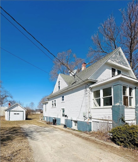 639 N Center St, Sebewaing, MI 48759