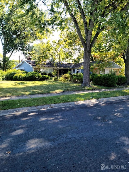 64 Gamewell Ln, Willingboro, NJ 08046