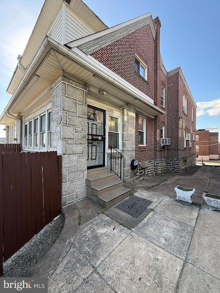 5902 E Roosevelt Blvd, Philadelphia, PA 19124