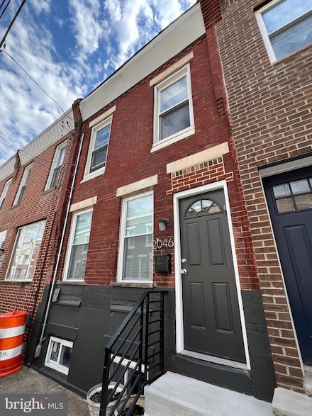2046 Fernon St, Philadelphia, PA 19145
