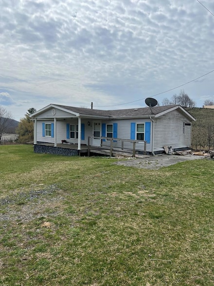 46 Dolinger Rd, Whitetop, VA 24292