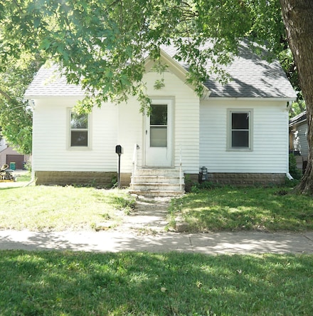 423 W College St, Albert Lea, MN 56007