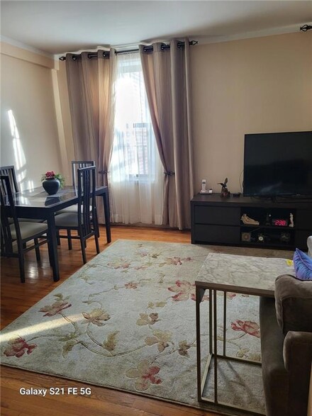 2425 Haring St Unit 4H, Brooklyn, NY 11235