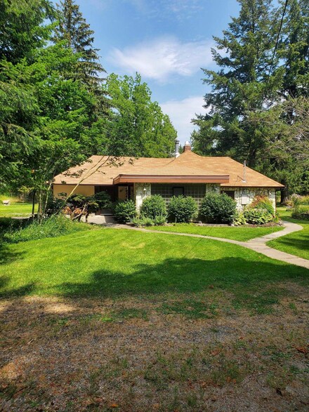41726 N Sherman Rd, Deer Park, WA 99006