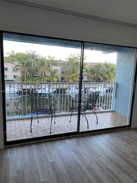 2115 NE 44th St, Lighthouse Point, FL 33064