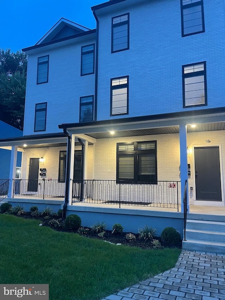 7517 Ridge Ave, Philadelphia, PA 19128