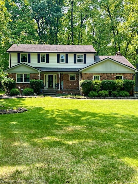 6567 Heaven Dr, Howell, MI 48855